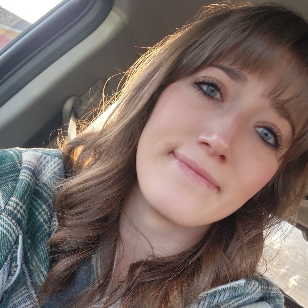 Meet your Posher, Allie